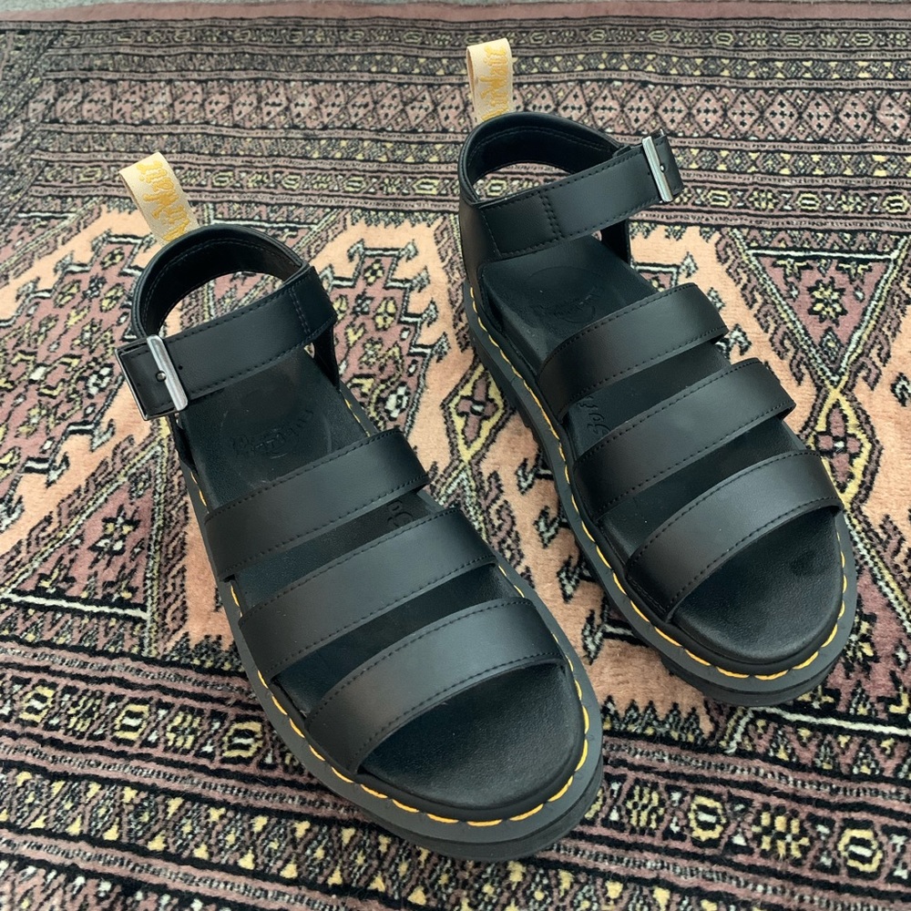 Dr Martens Blair Vegan sandal EU 39 UK 6 US 8 in Black